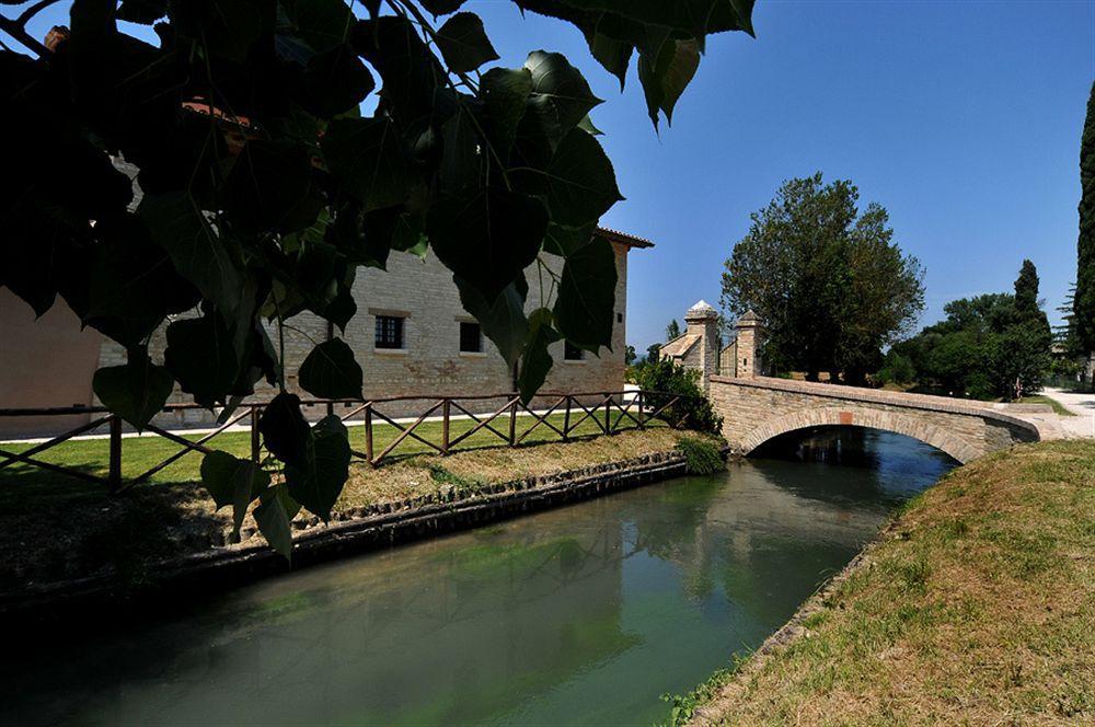 Country House Casco Dell'Acqua Треви Экстерьер фото