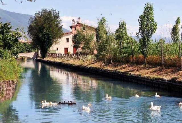 Country House Casco Dell'Acqua Треви Экстерьер фото