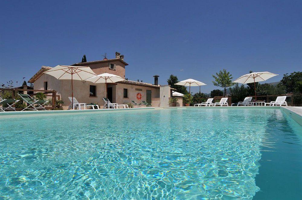 Country House Casco Dell'Acqua Треви Экстерьер фото