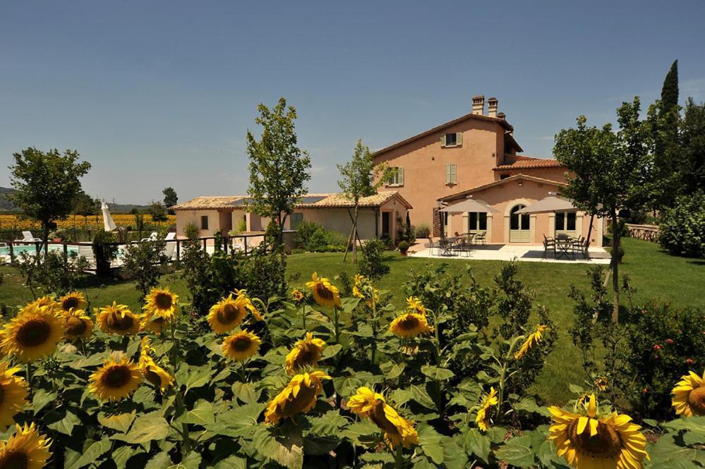 Country House Casco Dell'Acqua Треви Экстерьер фото